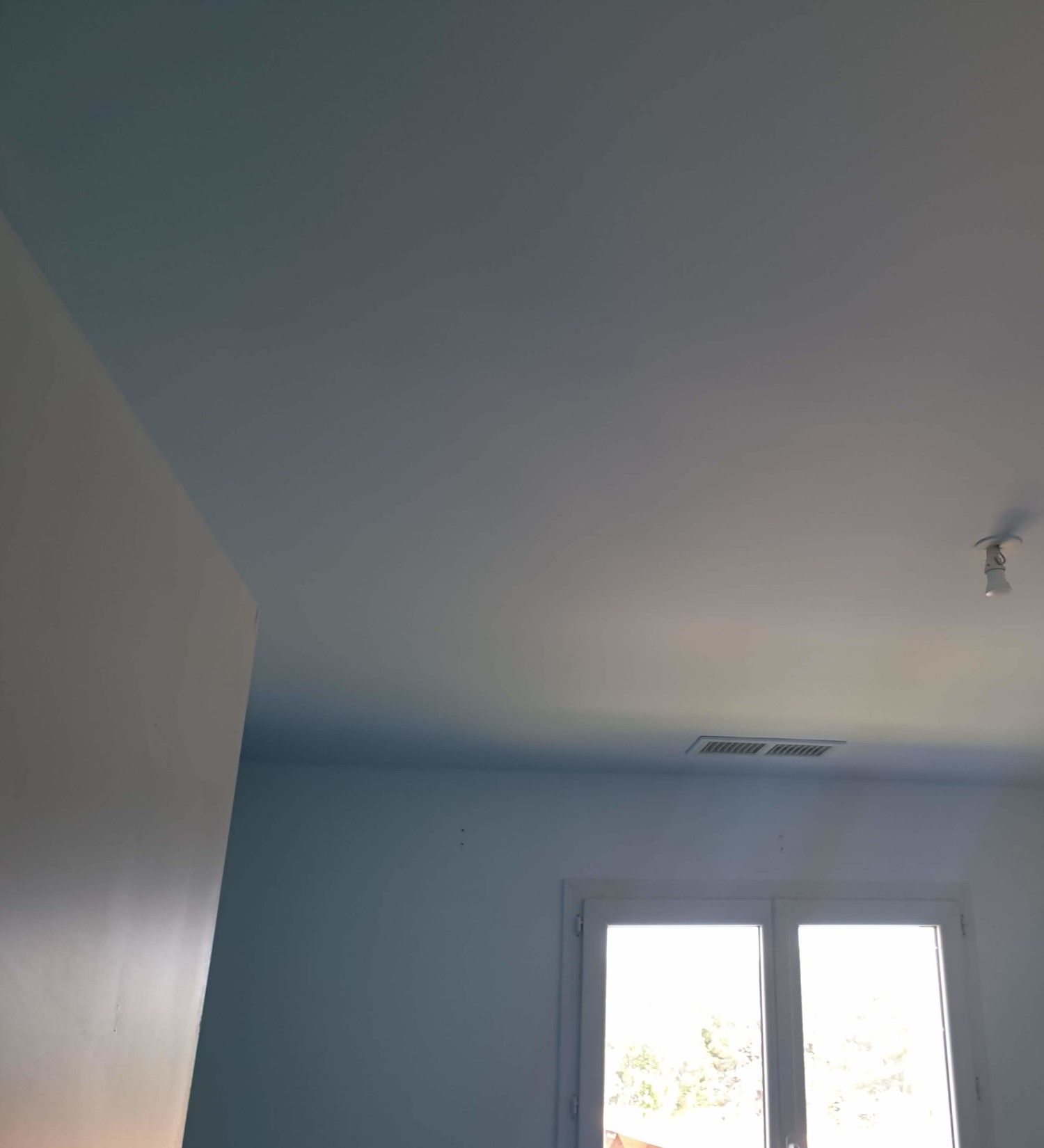 Chambre enfant aprés 1500 Rénovation après dégât des eaux chambre d'enfant